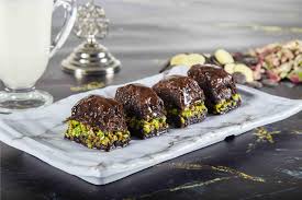 Fıstıklı Çikolatalı Baklava